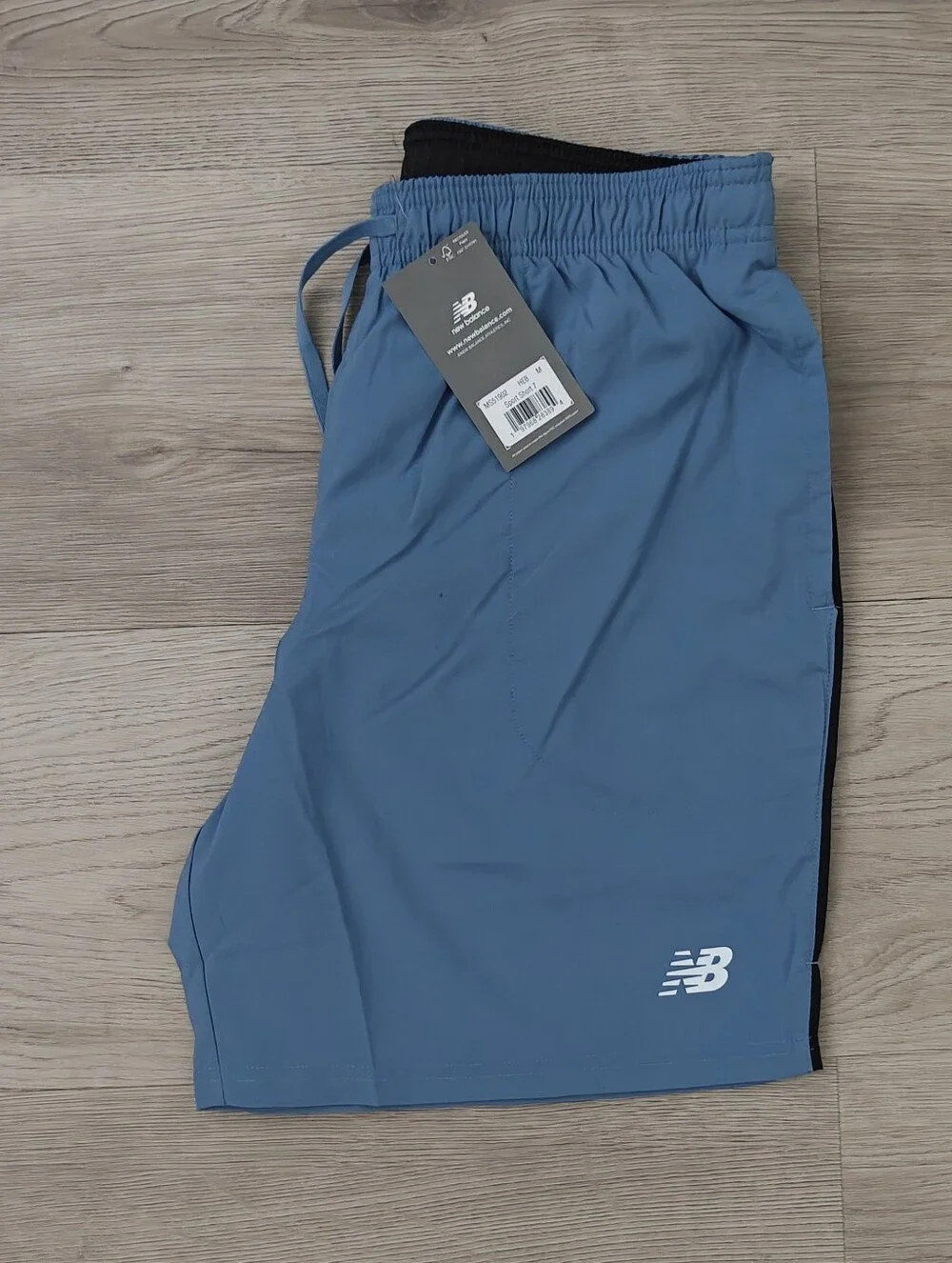 New Balance Mens Shorts 7 Inch Size Medium
